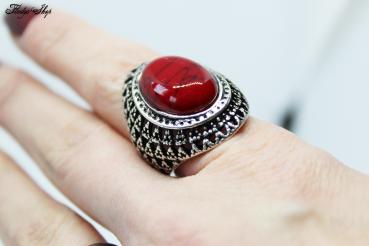 Böhmischer Ring mit rotem Naturstein