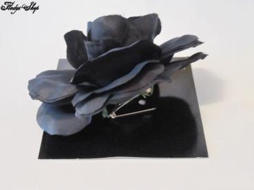Brosche schwarze Rose mit Anstecknadel