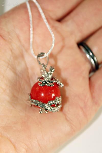 Halskette Glücksdrache mit roter Kugel 925er Silber